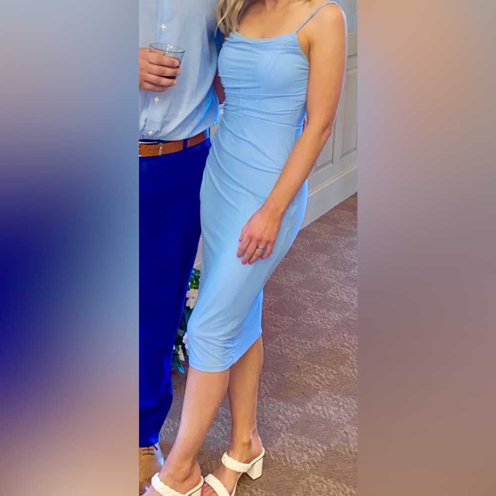 Wore to a wedding once, light baby blue dress, zip up back. Very comfortable